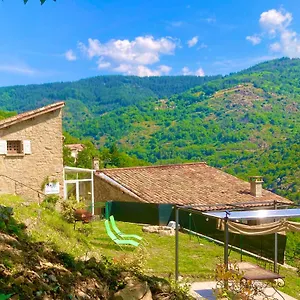 https://lesquirou-gite-leurasie.hotels-rhonealpes.com