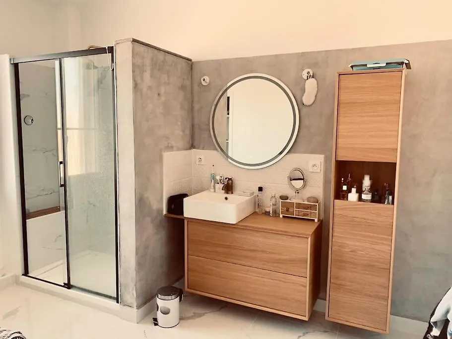 Grand T3 Frejus Base Nature France